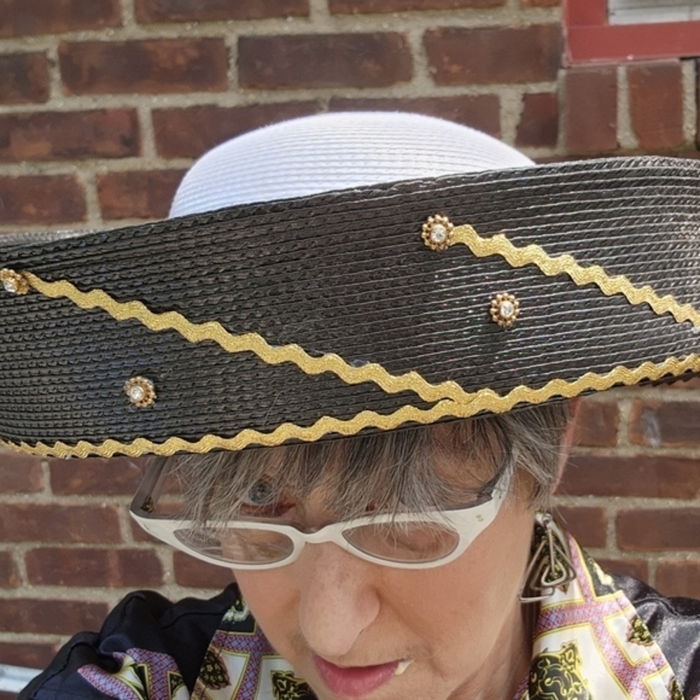 Vintage Italian Wide Brim Straw Hat Black Gold Trim Statement Sun Hat - Picture 10 of 16